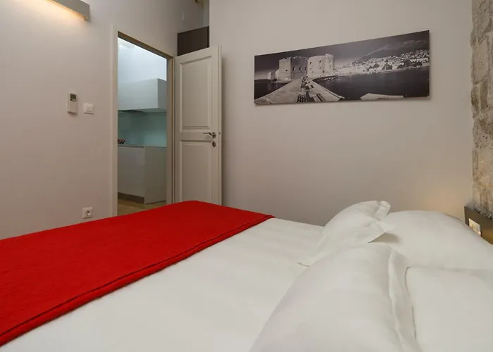 Nije Presa Apartment 2